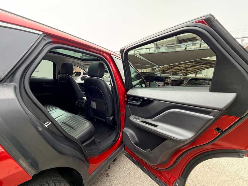 2017 Jaguar F-Pace 2,0L 2017 Cyprus