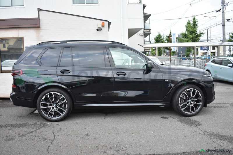 2025 BMW X7 3,0L 2025 Cyprus