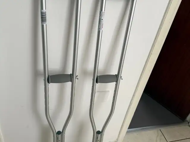 Underarm crutches, Limassol — Limassol - Neapolis