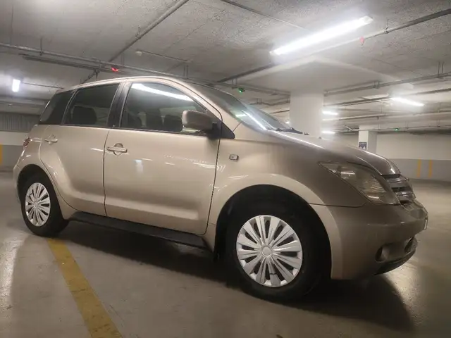 Toyota Ist