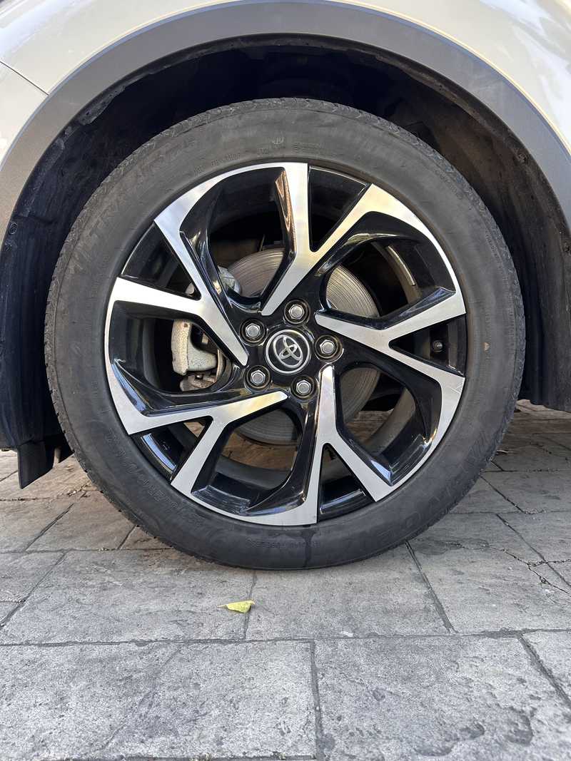 2019 Toyota C-HR 1,8L 2019 Cyprus