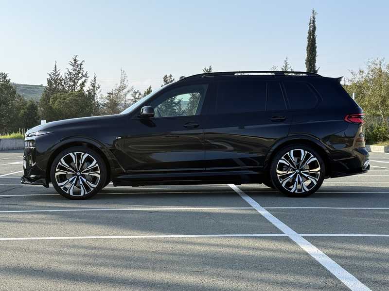 2023 BMW X7 3,0L 2023 Cyprus