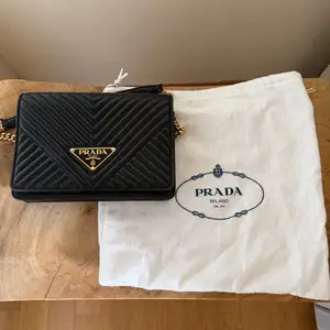 Prada quilted shoulder bag, Nicosia — Aglantzia