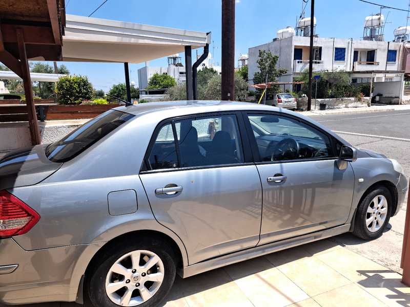 2011 Nissan Tiida 1,6L 2011 Cyprus