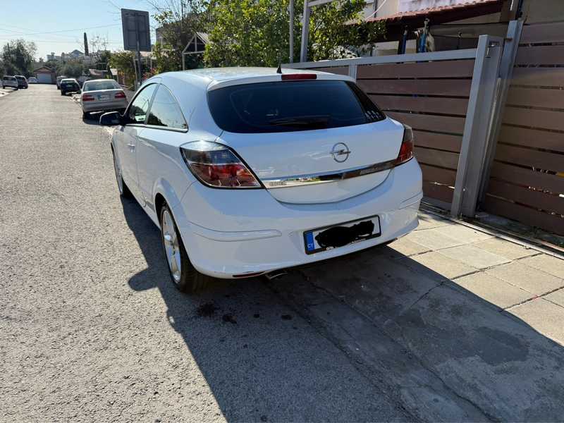 2008 Opel, Vauxhall Astra 1,6L 2008 Cyprus