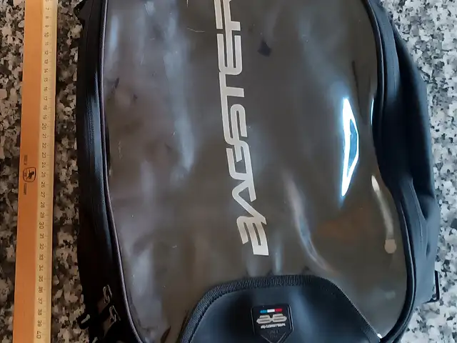 Original bagster tank bag., Nicosia — Agioi Omologites