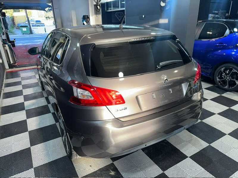 2016 Peugeot 308 1,6L 2016 Cyprus