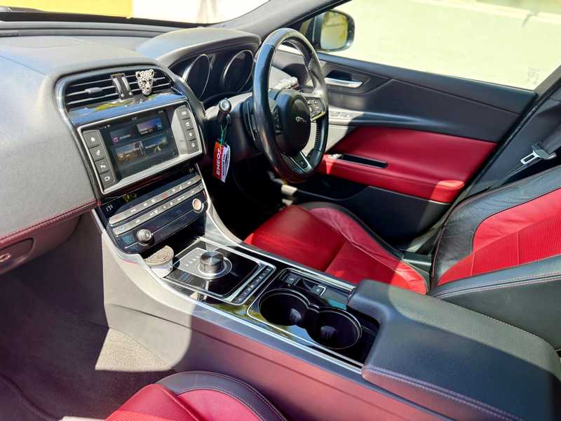 2016 Jaguar XE 2,0L 2016 Cyprus