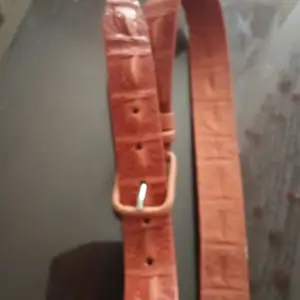 Leather belt, Nicosia — Aglantzia