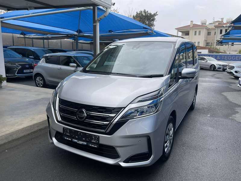 Nissan Serena 2,0L 2021
