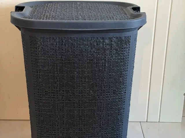 Laundry basket, Larnaca — Larnaka - Kamares