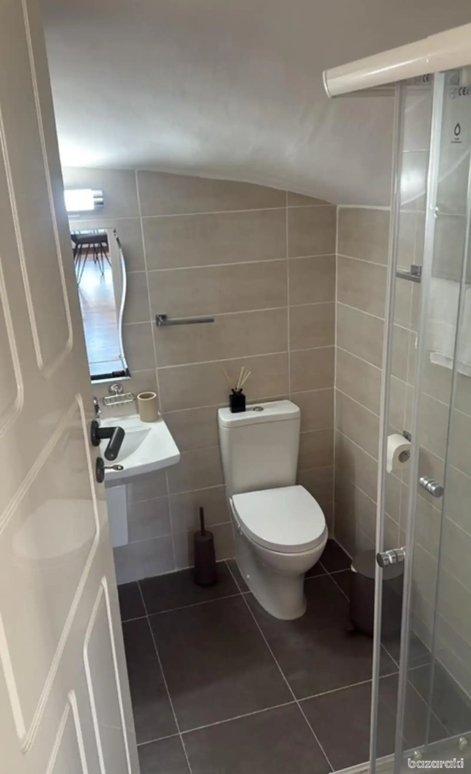 House, 3 bedrooms — 10