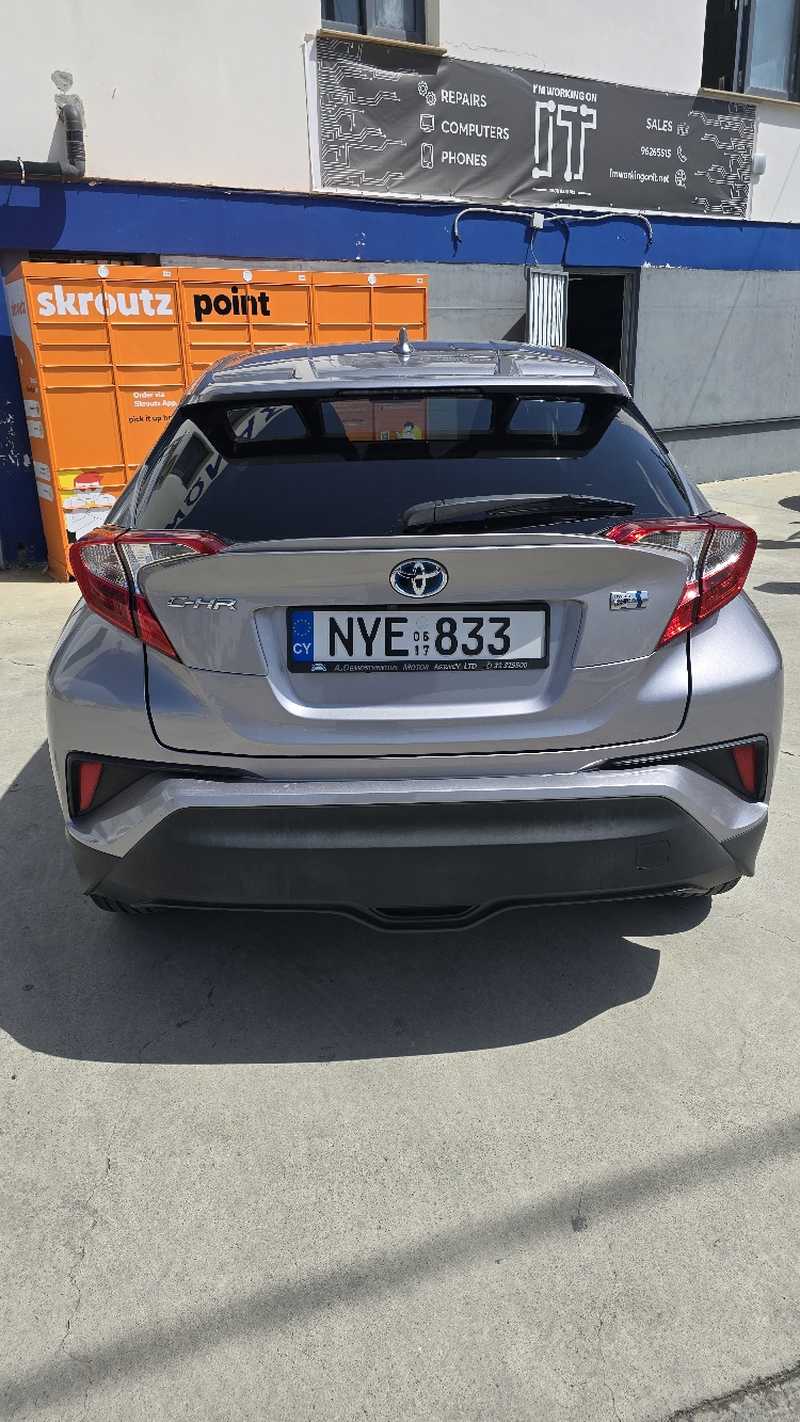 2017 Toyota C-HR 1,8L 2017 Cyprus