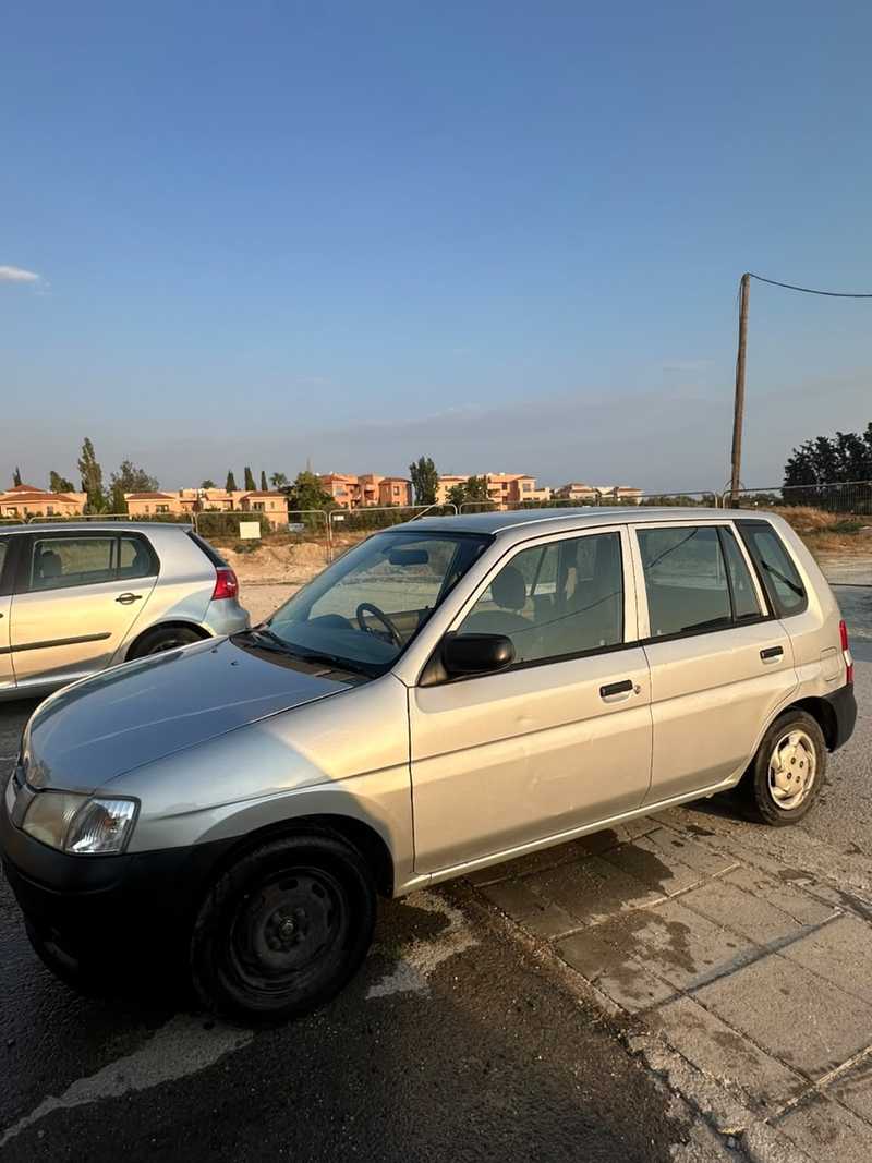 2001 Mazda Demio 1,3L 2001 Cyprus