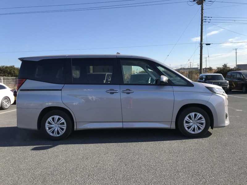 2023 Toyota Noah 2,0L 2023 Cyprus