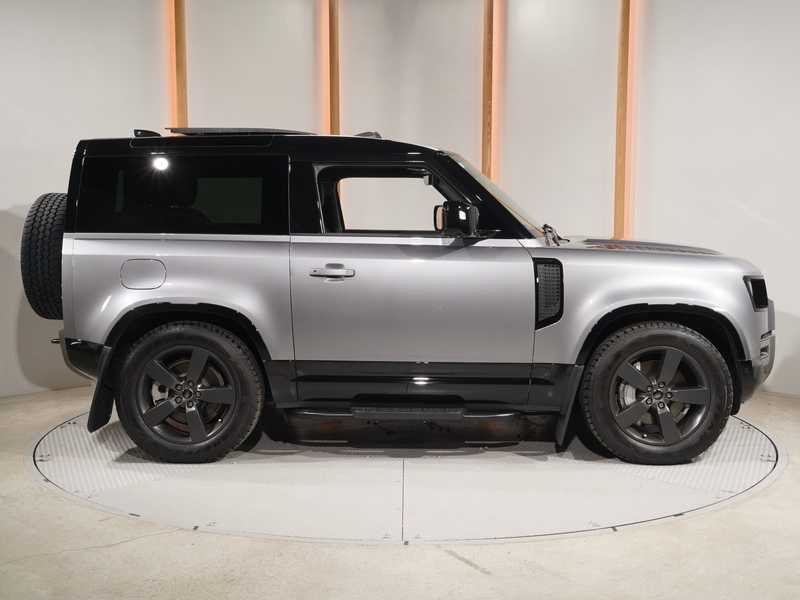 2024 Land Rover Defender 3,0L 2024 Cyprus