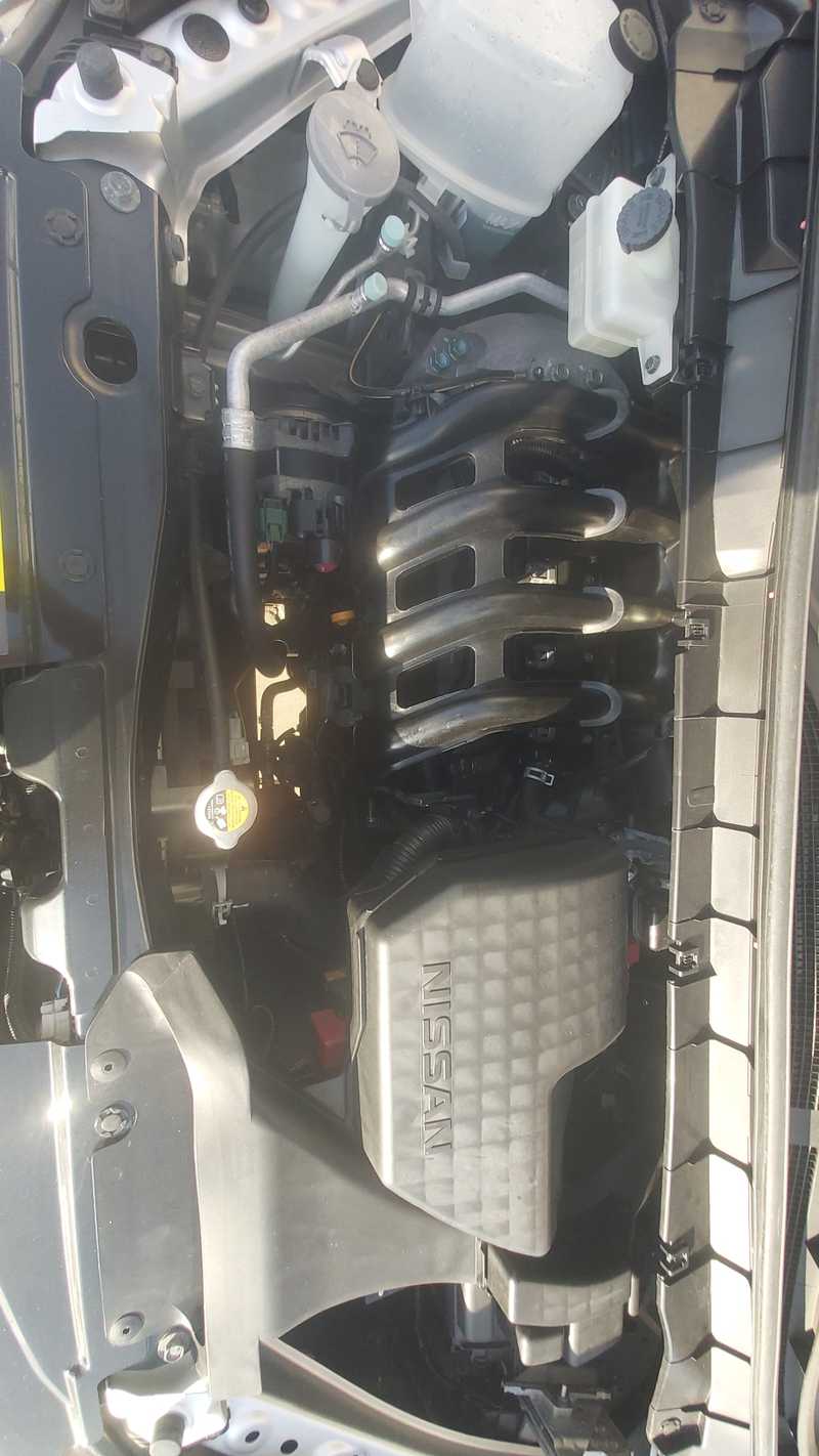 2021 Nissan Serena 2,0L 2021 Cyprus