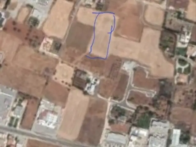 Residential Plot 2617 m², Nicosia — Kokkinotrimithia
