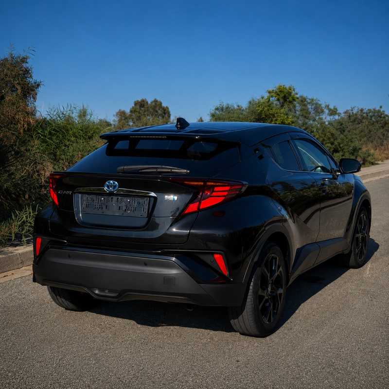 2021 Toyota C-HR 1,8L 2021 Cyprus