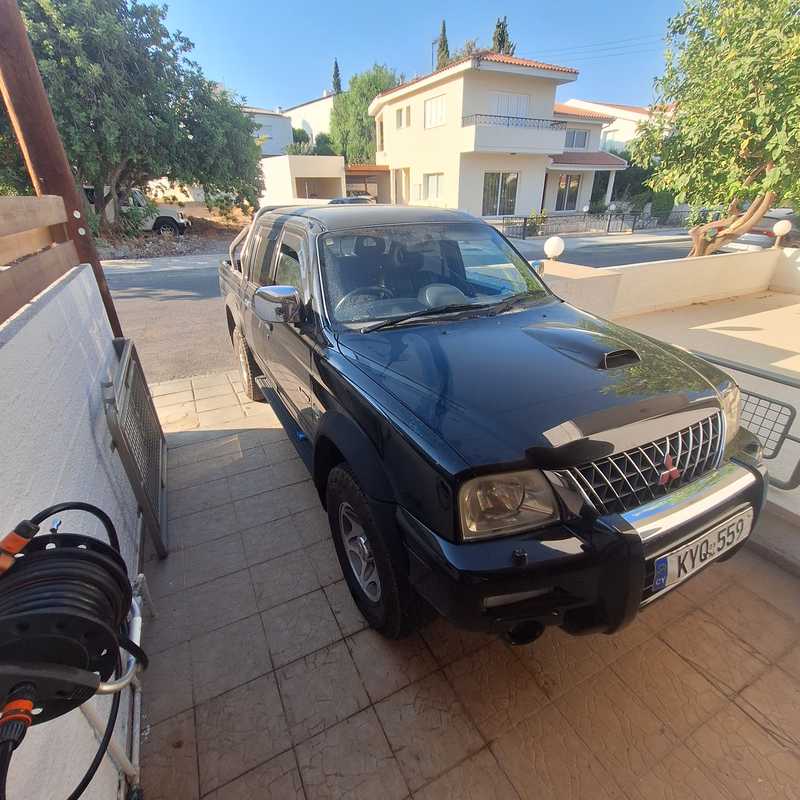 2004 Mitsubishi L200 2,5L 2004 Cyprus