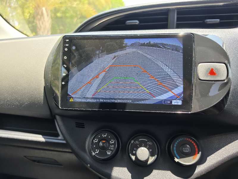 2015 Toyota Vitz 1,3L 2015 Cyprus