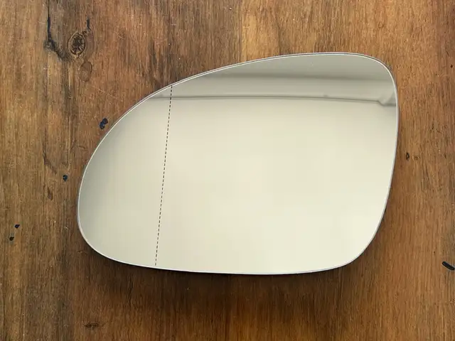 Vw golf jetta passat mirror glass left side w heating 05-09 year, Limassol — Germasogeia