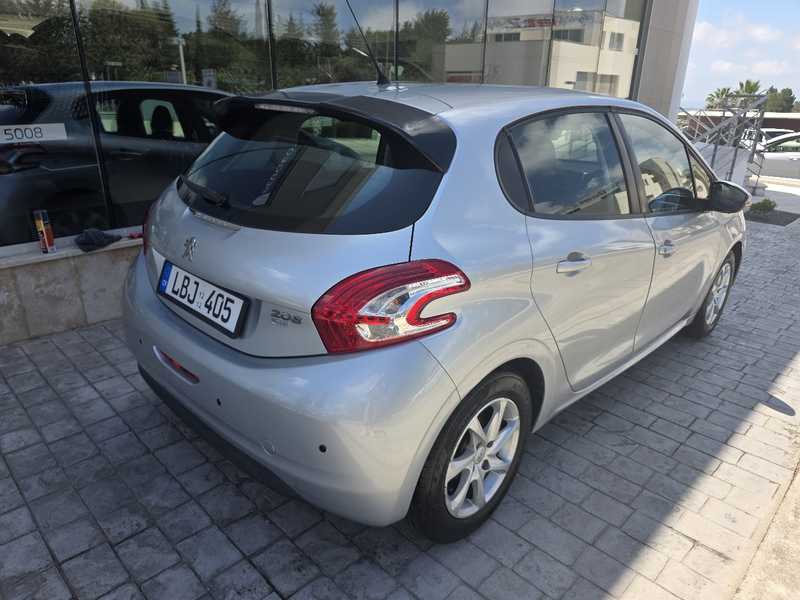 2012 Peugeot 208 1,4L 2012 Cyprus
