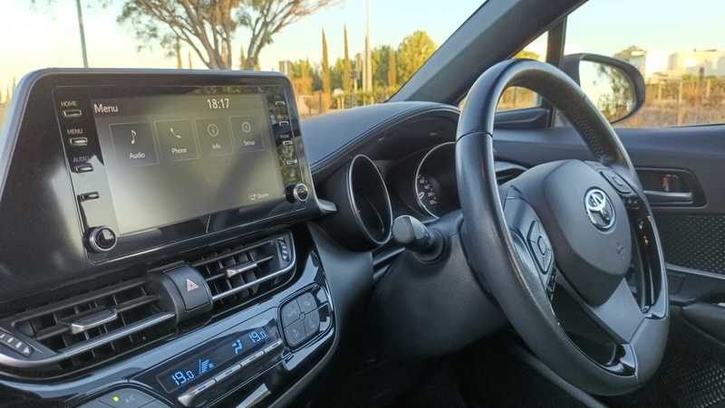 2022 Toyota C-HR 1,8L 2022 Cyprus