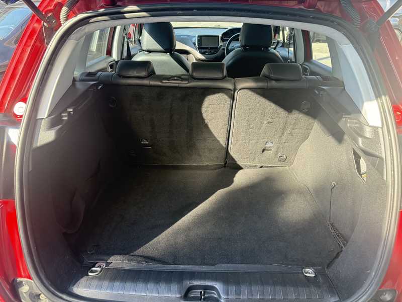 2016 Peugeot 2008 1,2L 2016 Cyprus