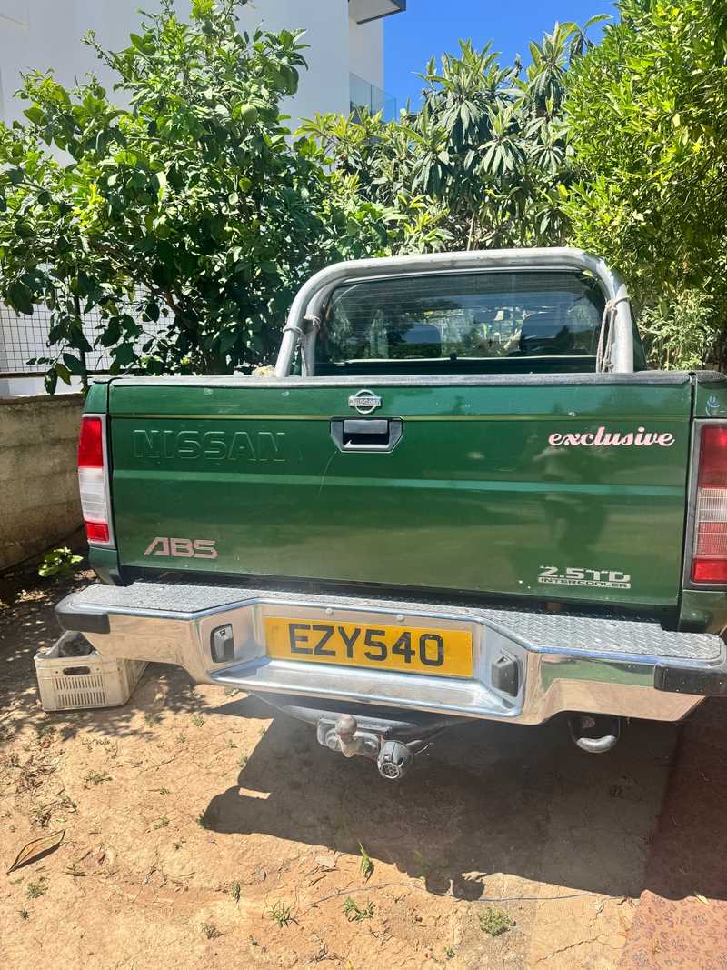 1999 Nissan Navara 2,5L 1999 Cyprus