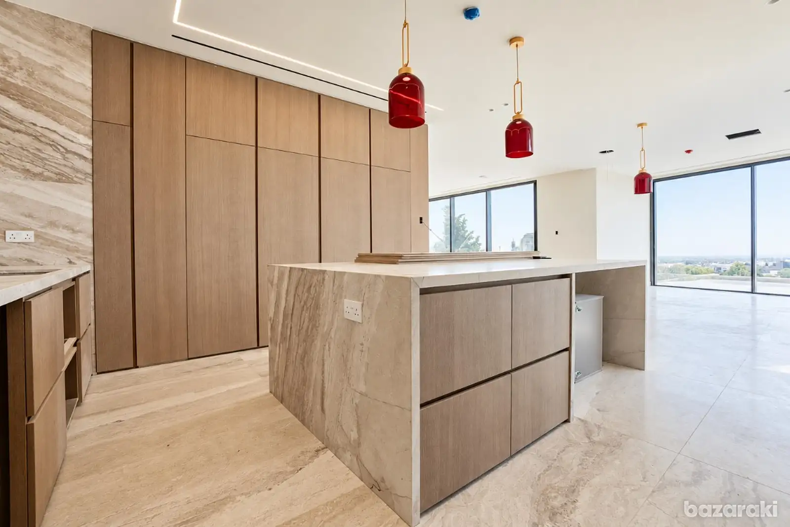 Villa, 8 bedrooms — 10