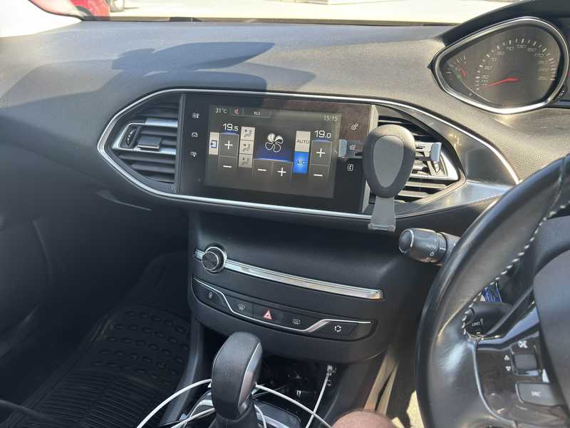 2016 Peugeot 308 1,2L 2016 Cyprus