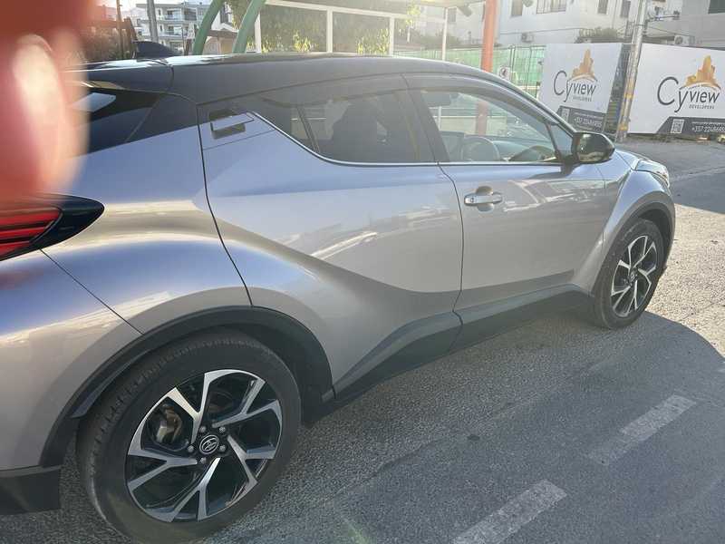 Toyota C-HR 1,8L 2021