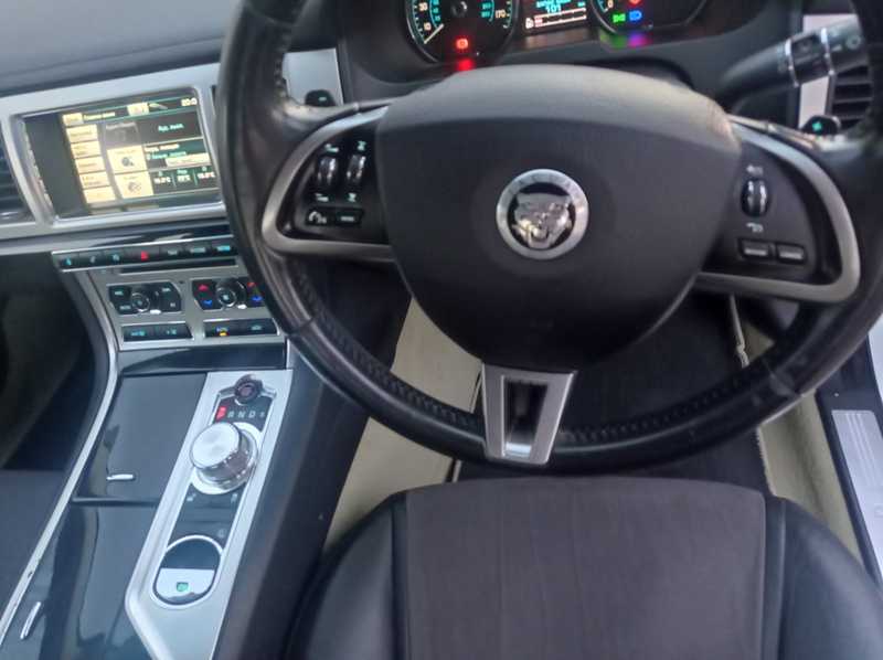 2013 Jaguar XF 2,2L 2013 Cyprus