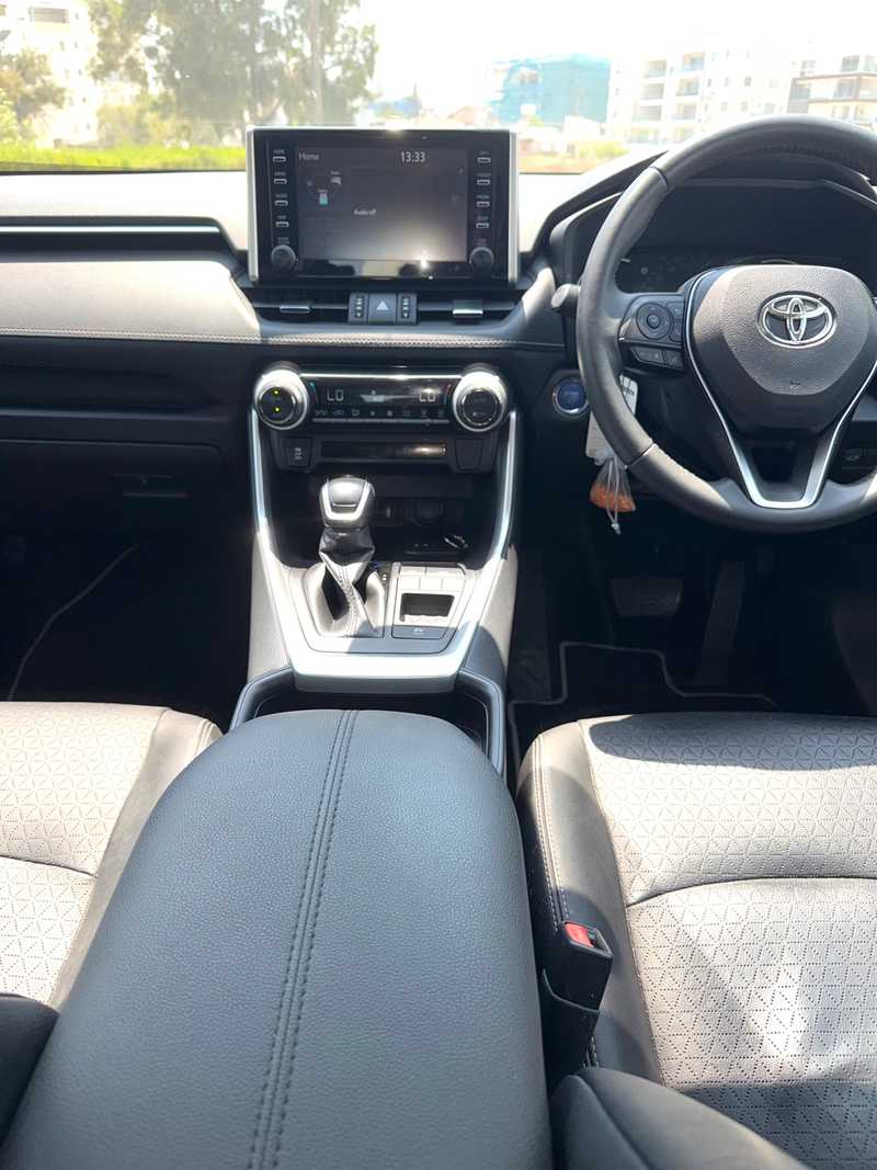2021 Toyota RAV4 2,5L 2021 Cyprus
