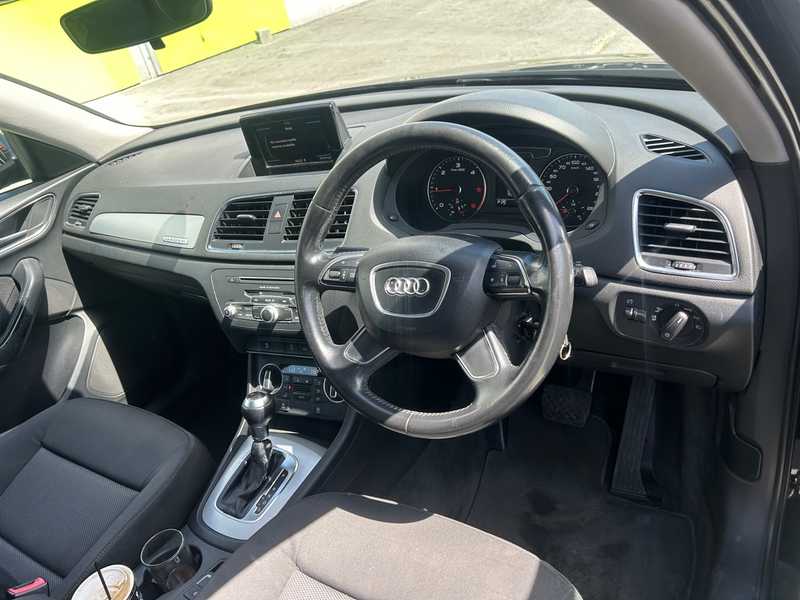 2017 Audi Q3 2,0L 2017 Cyprus