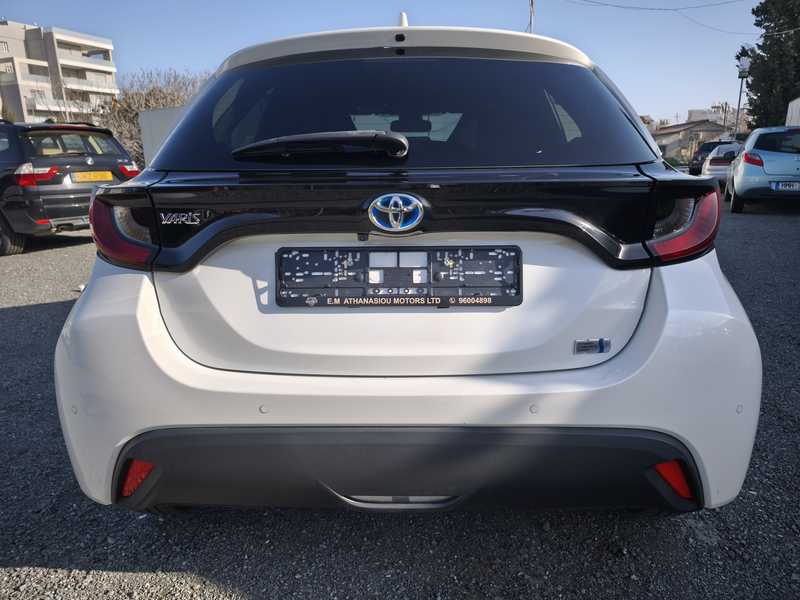 2021 Toyota Yaris 1,5L 2021 Cyprus