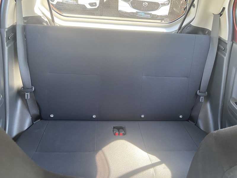 2022 Daihatsu Mira 0,6L 2022 Cyprus