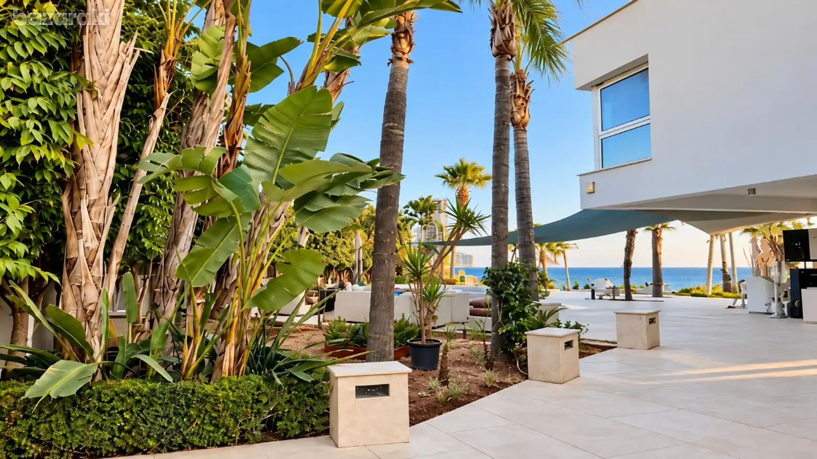 Villa, 6 bedrooms — 4