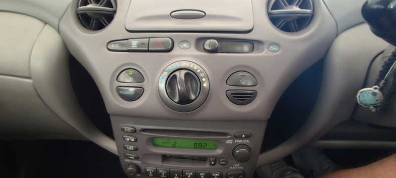 2000 Toyota Platz 1,5L 2000 Cyprus