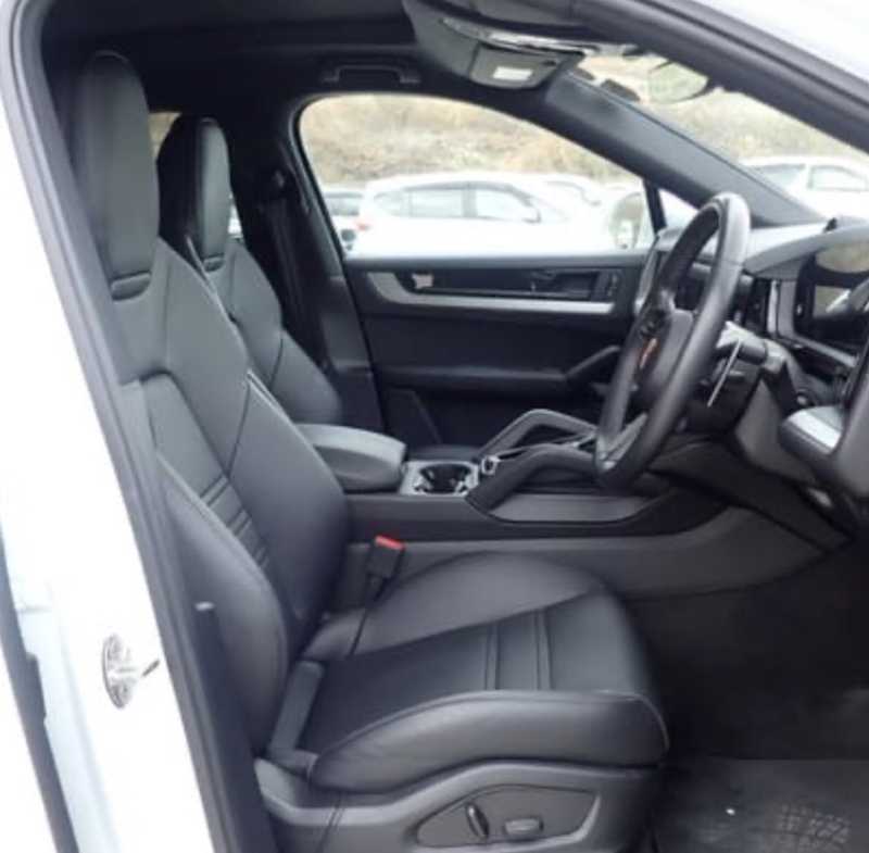 2025 Porsche Cayenne 3,0L 2025 Cyprus