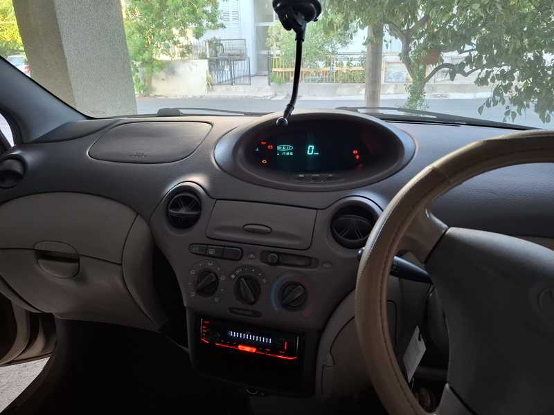 1999 Toyota Platz 1,0L 1999 Cyprus