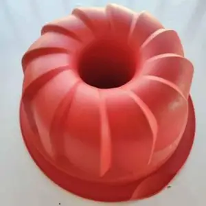 Φορμα σιλικόνης Tupperware για κεικ σαν καινουργια, Επαρχία Λάρνακας — Αθιένου