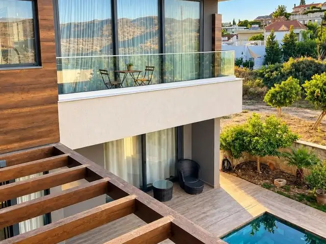  6-bedroom villa to rent, Επαρχία Λεμεσού — Λεμεσός - Αγία Φύλα