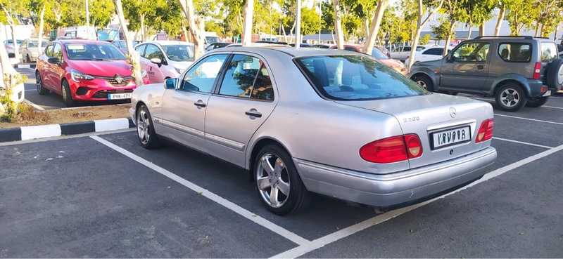 1998 Mercedes-Benz E-Class 2,0L 1998 Cyprus