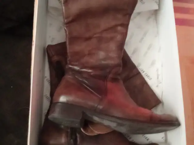 Leather boots, Nicosia — Aglantzia