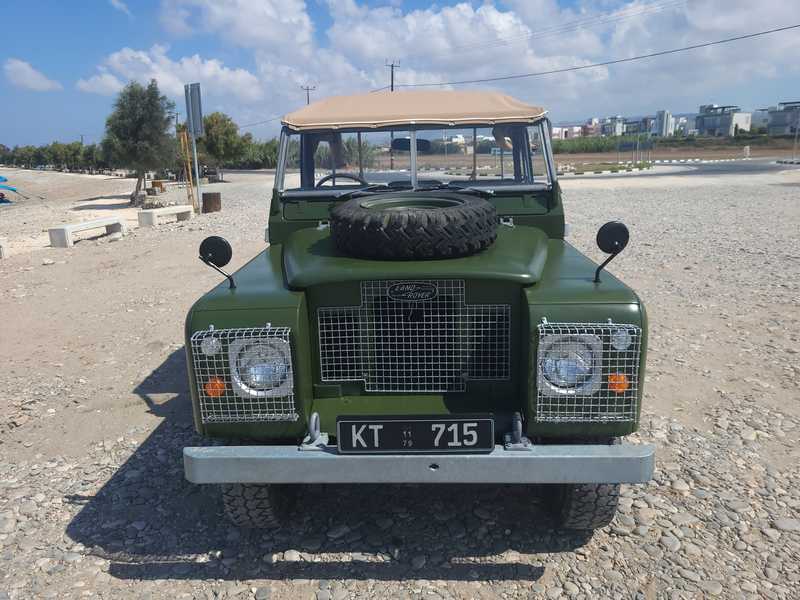 1979 Land Rover Defender 2,3L 1979 Cyprus
