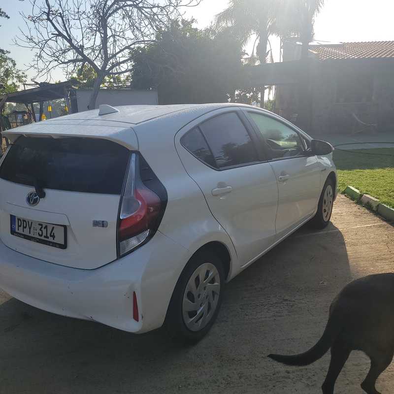 2021 Toyota Aqua 1,5L 2021 Cyprus