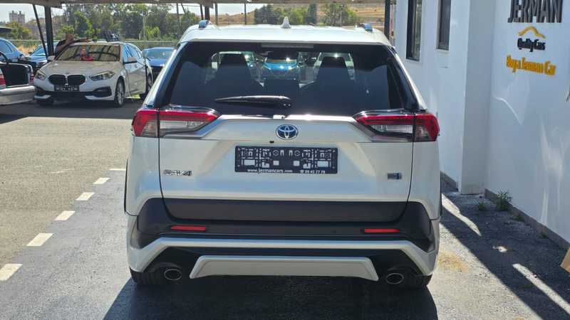 2021 Toyota RAV4 2,5L 2021 Cyprus