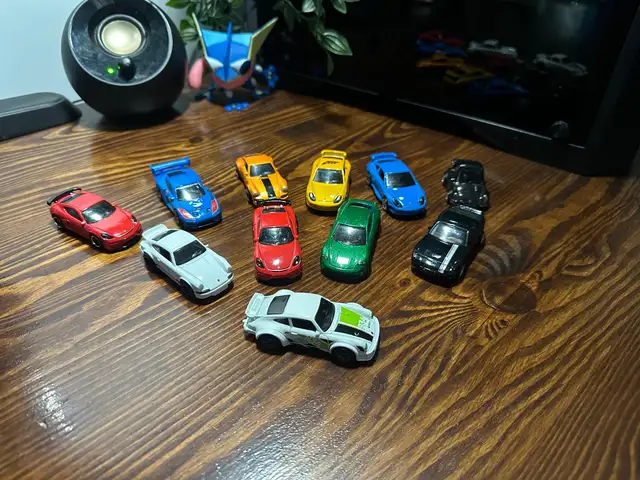 32x hot wheels lot - 11 porsches + 21 mixed cars, Limassol — Agios Athanasios